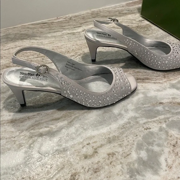 Coach and Four Women's Silver Slingback Heels - Picture 4 of 9